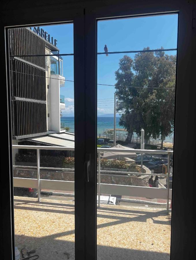 Seaview Room With Share Some Place 雅典 外观 照片